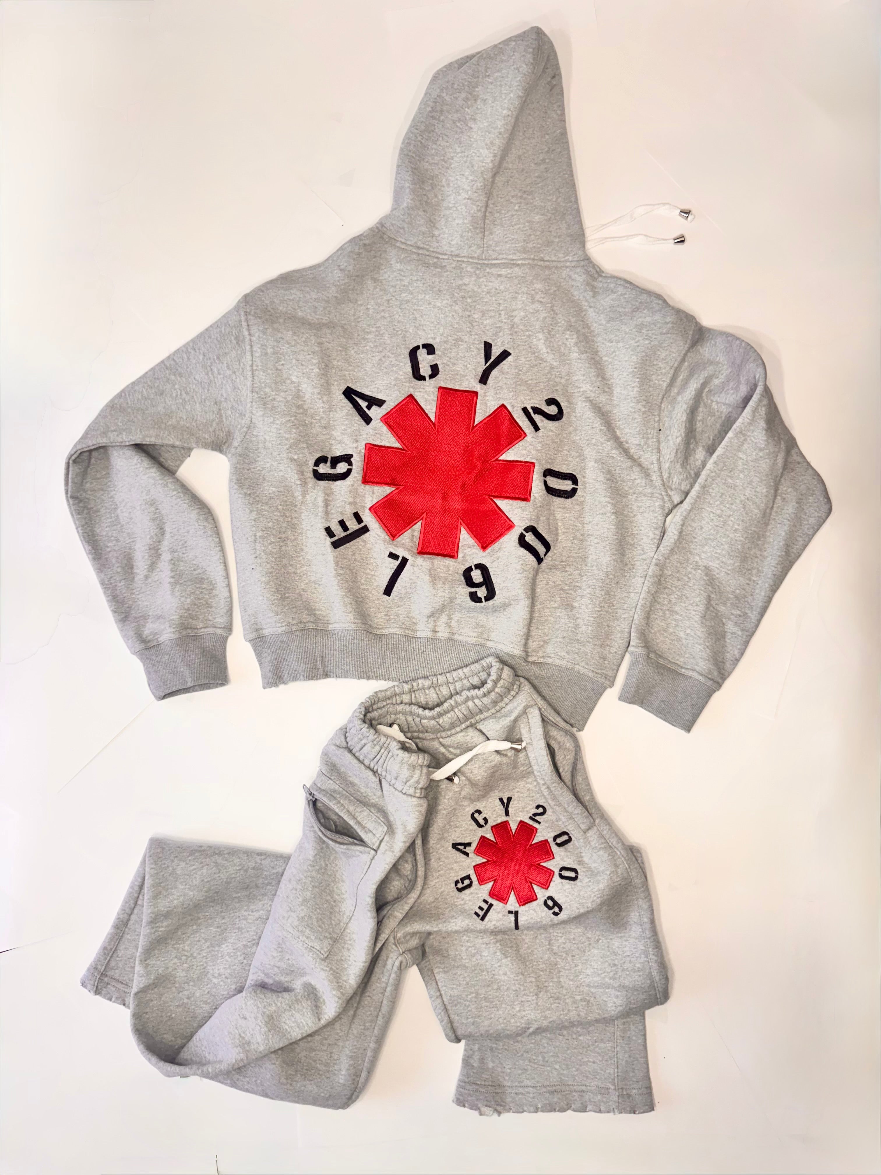 THE LEGACY REDHOT CHILLY PEPER INSPIRED SWEATSUIT